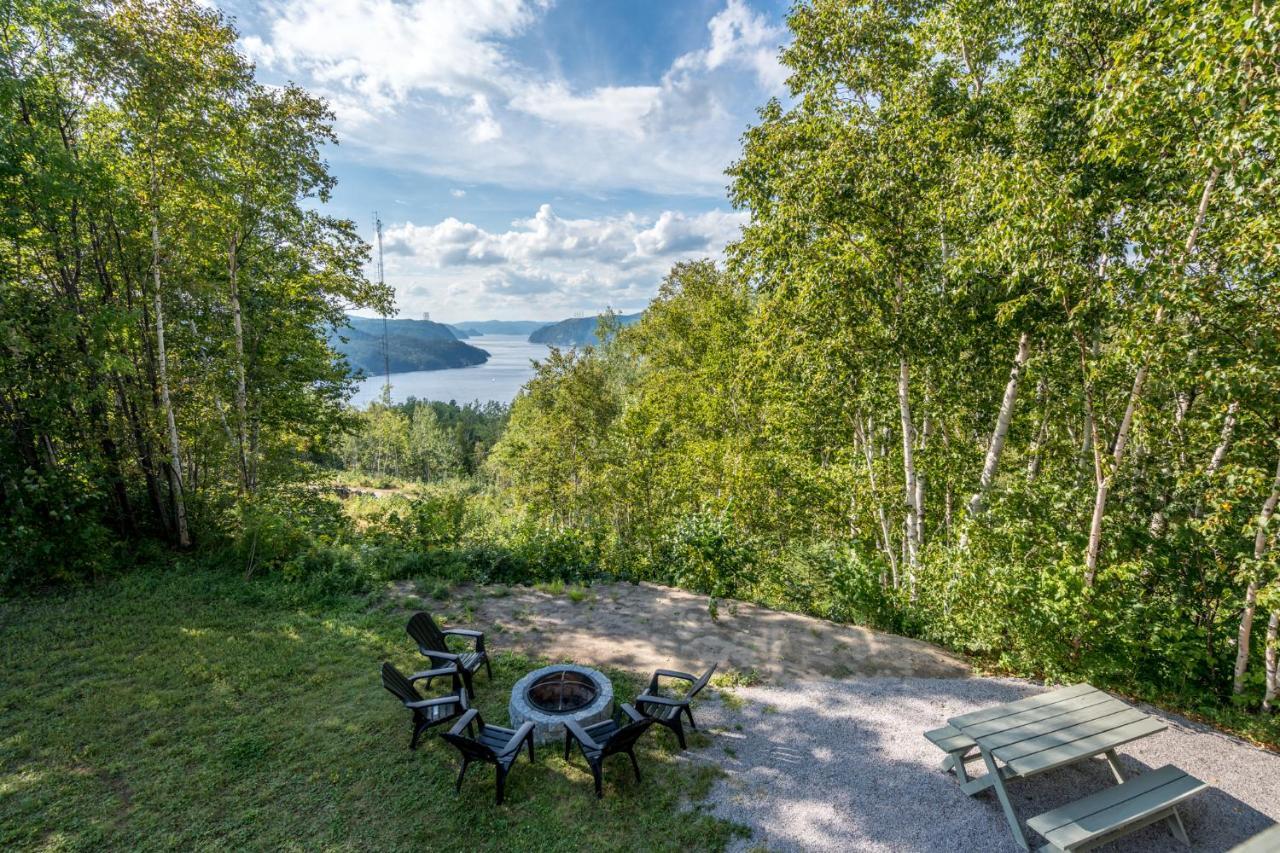 Montfjord - Chalets, Spa Et Vue - Chantafjord #2 Sacre-Coeur エクステリア 写真
