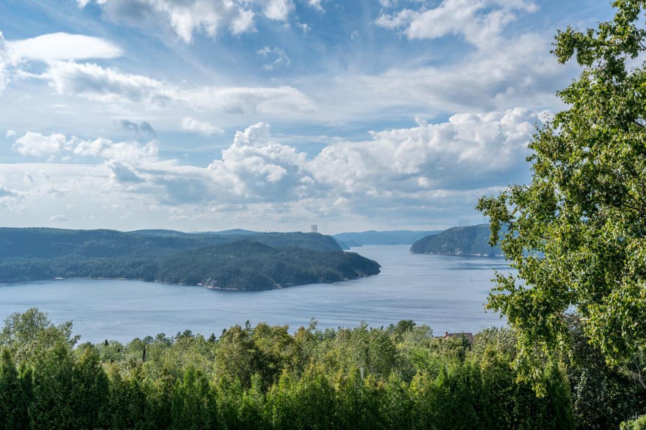 Montfjord - Chalets, Spa Et Vue - Chantafjord #2 Sacre-Coeur エクステリア 写真