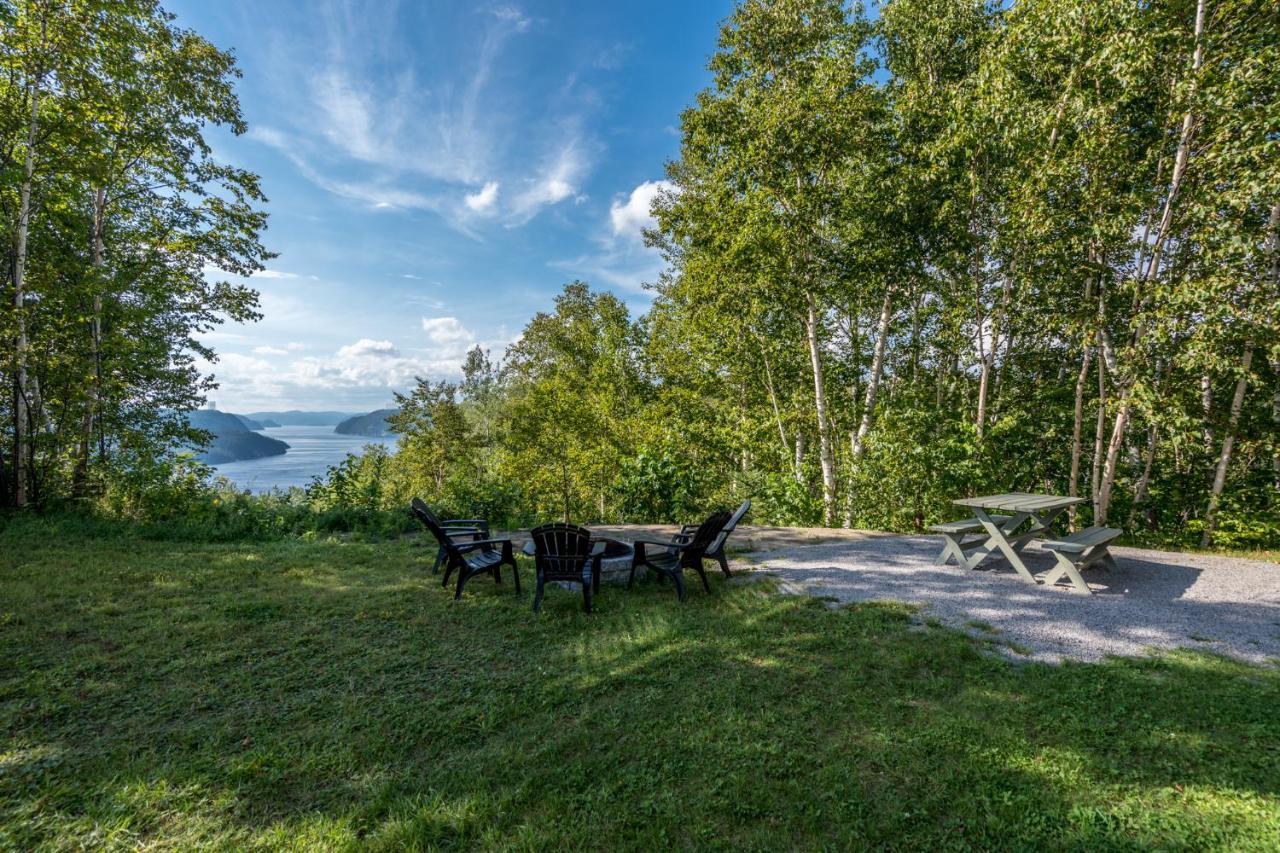 Montfjord - Chalets, Spa Et Vue - Chantafjord #2 Sacre-Coeur エクステリア 写真