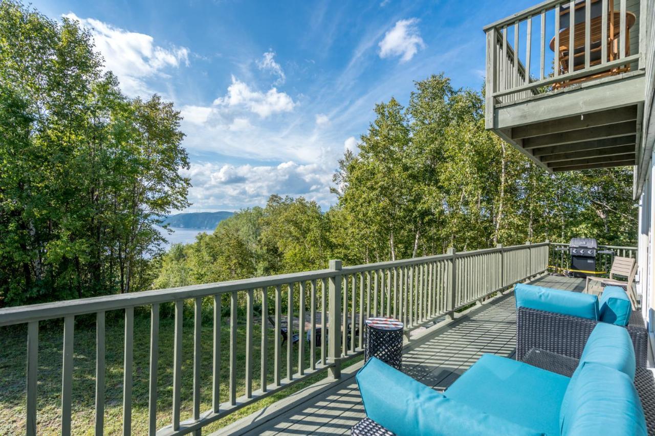 Montfjord - Chalets, Spa Et Vue - Chantafjord #2 Sacre-Coeur エクステリア 写真