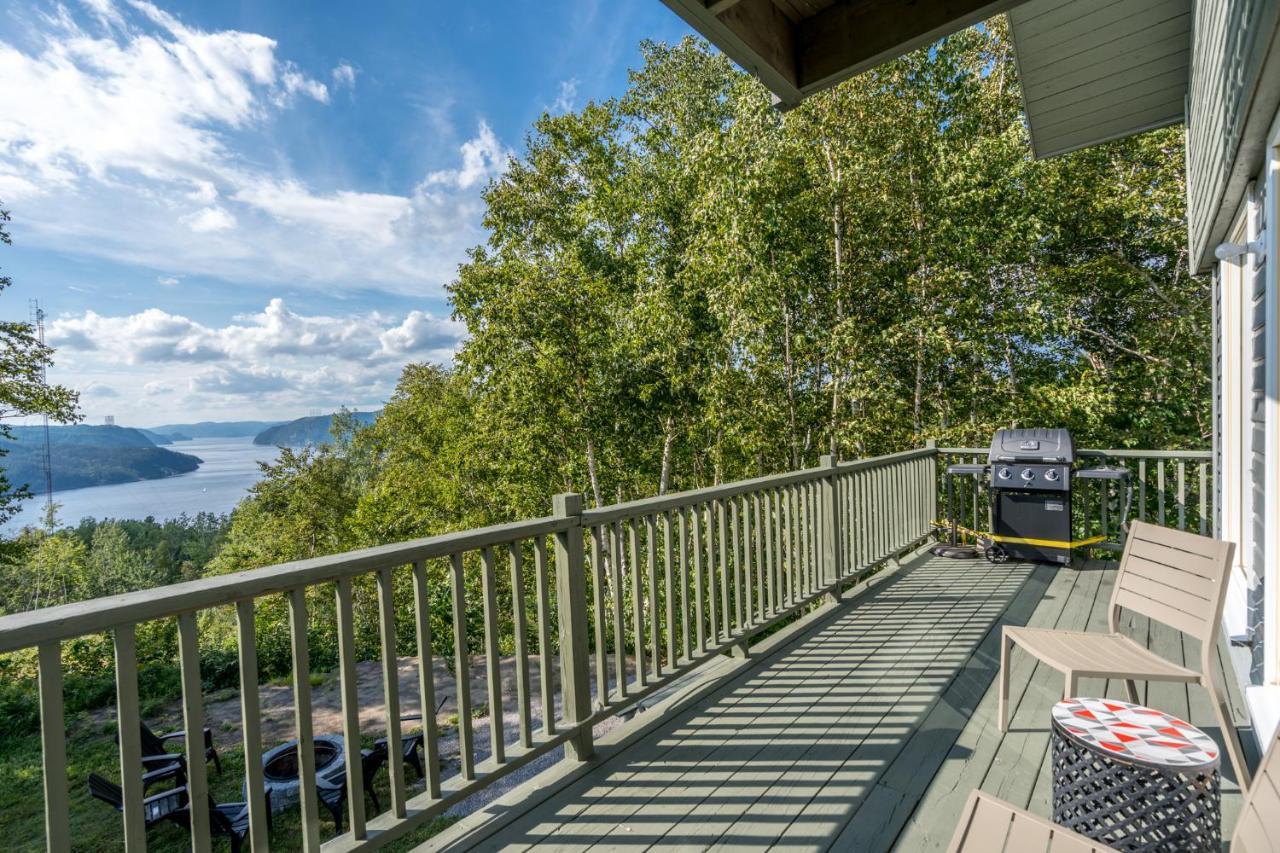 Montfjord - Chalets, Spa Et Vue - Chantafjord #2 Sacre-Coeur エクステリア 写真